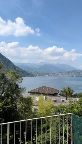 Monolocale con giardino a Campione d’Italia